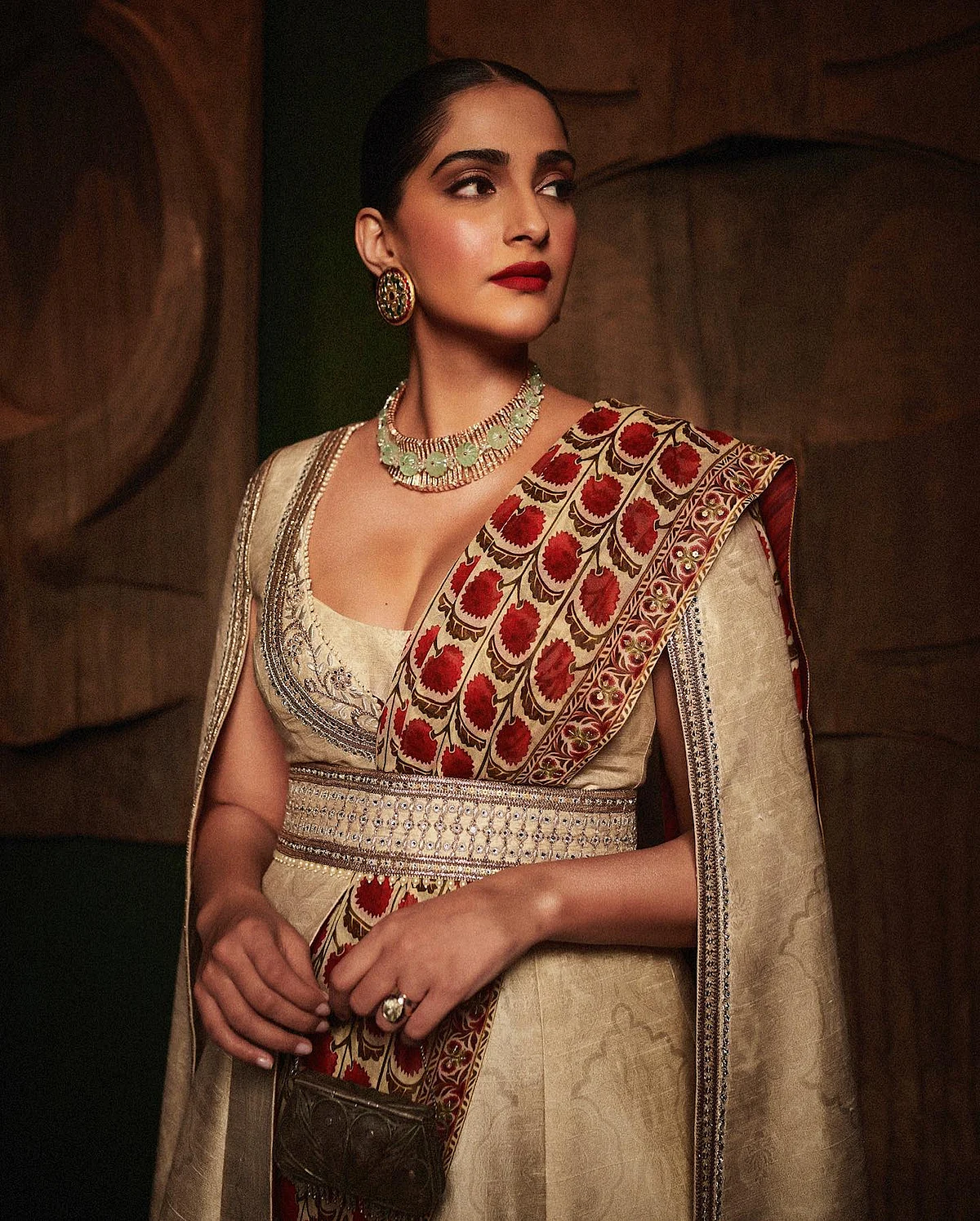 sonamkapoor1680293426307084628763263246354089228