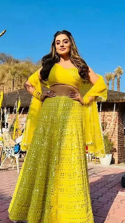 Akshara Singh 7