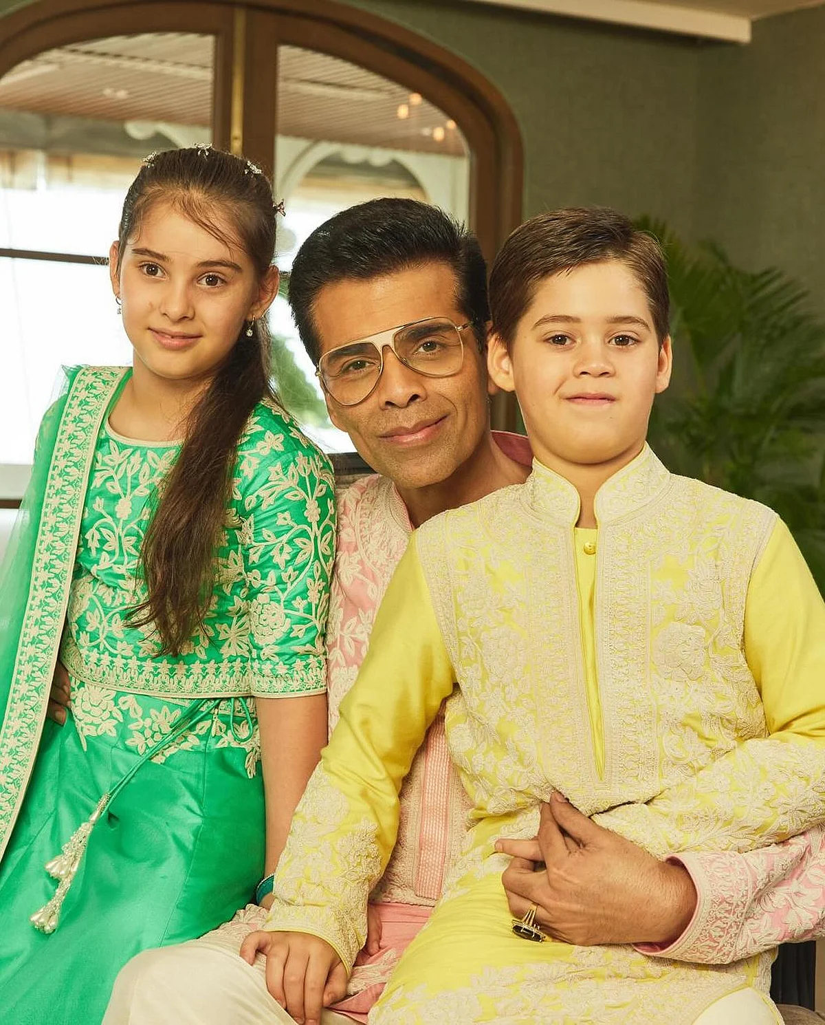 karanjohar173026575634900445755055281751379632270