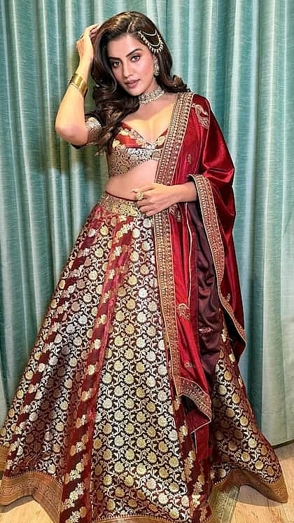 Akshara Singh 2