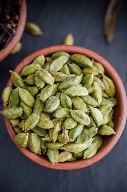 cardamom5
