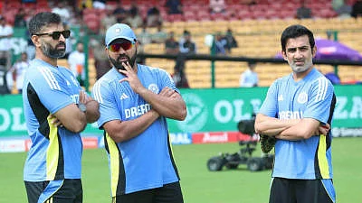 gautam gambhir abhishek nayar rohit sharma 1729522352241 169