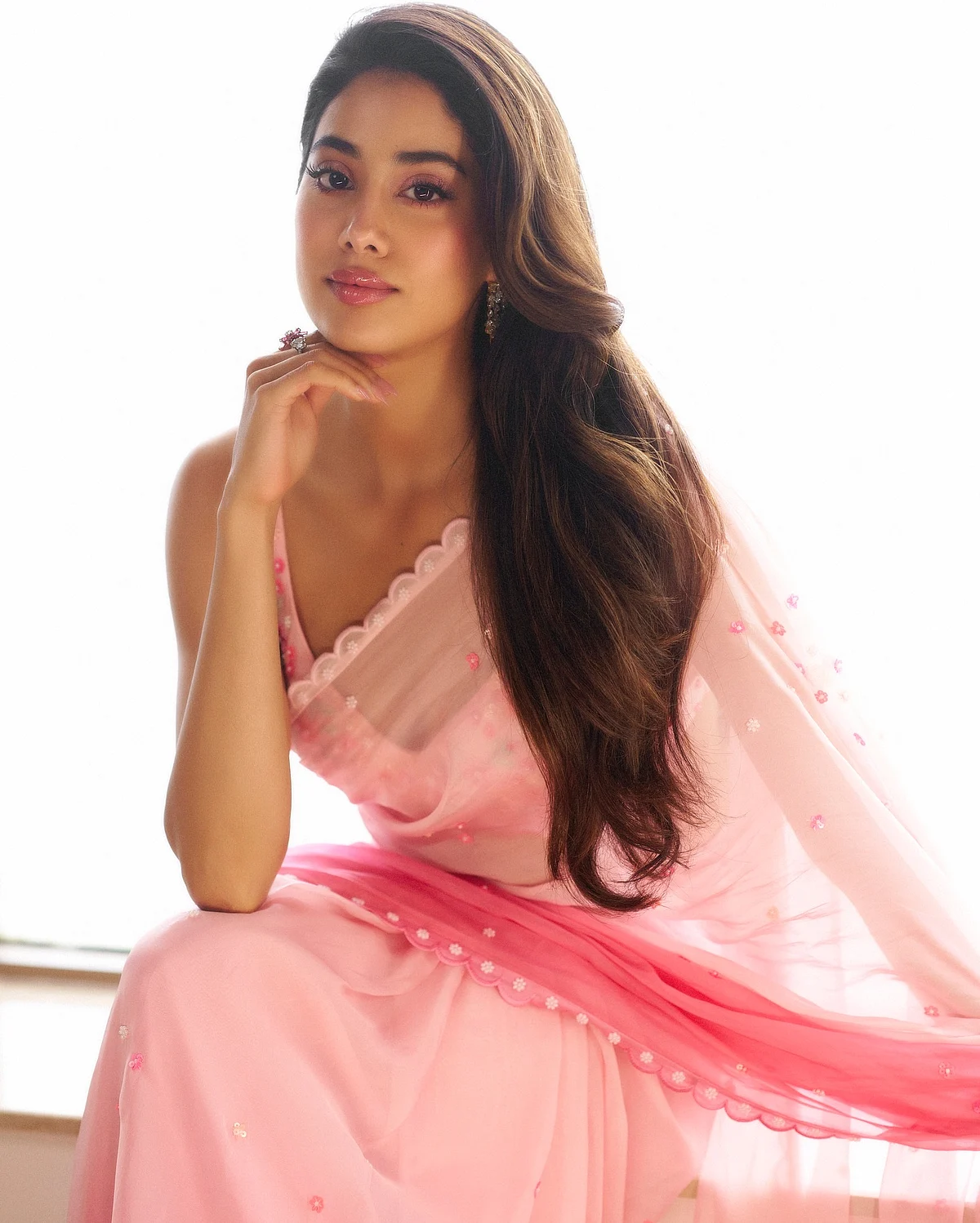 janhvikapoor172595016634538427882324438301231494329 2