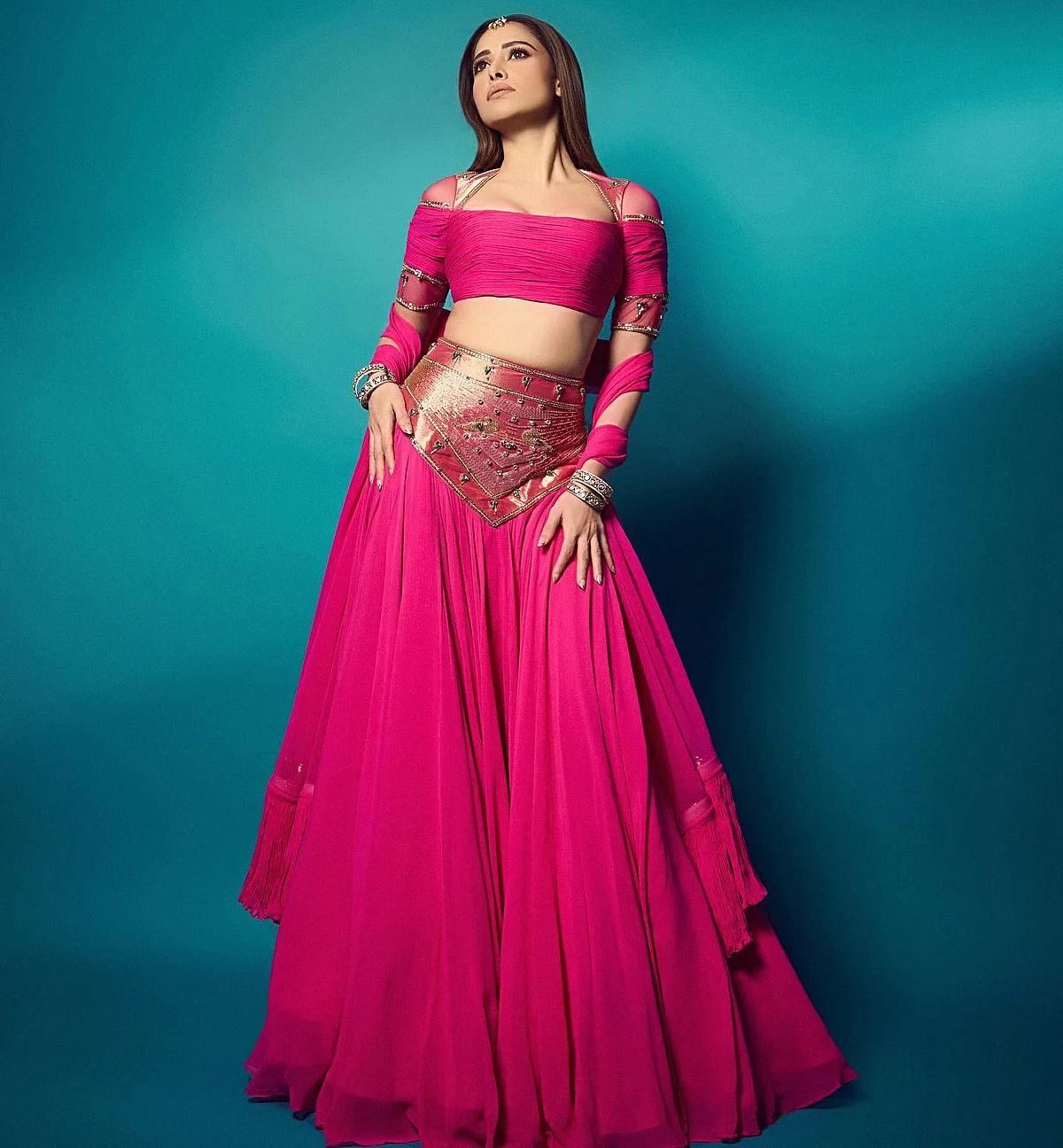 nushrrattbharuccha173097418834959873359944586282166730525