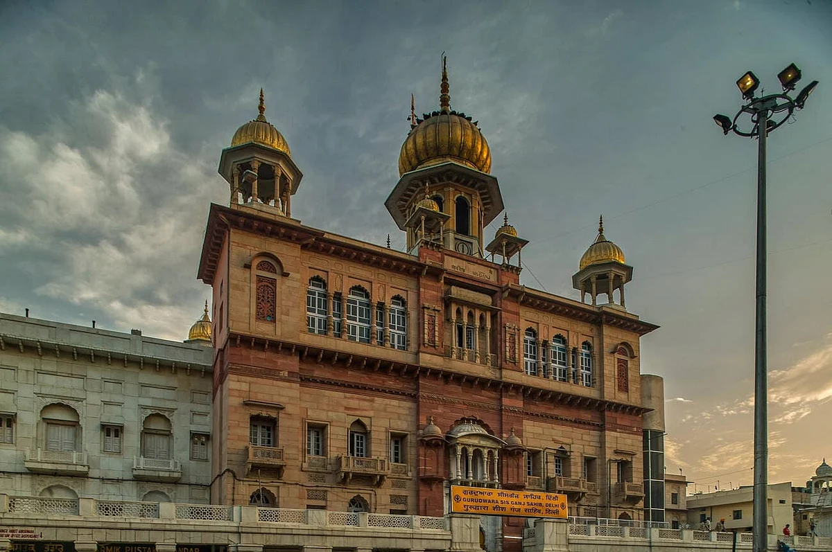 gurudwara sis ganj sahib