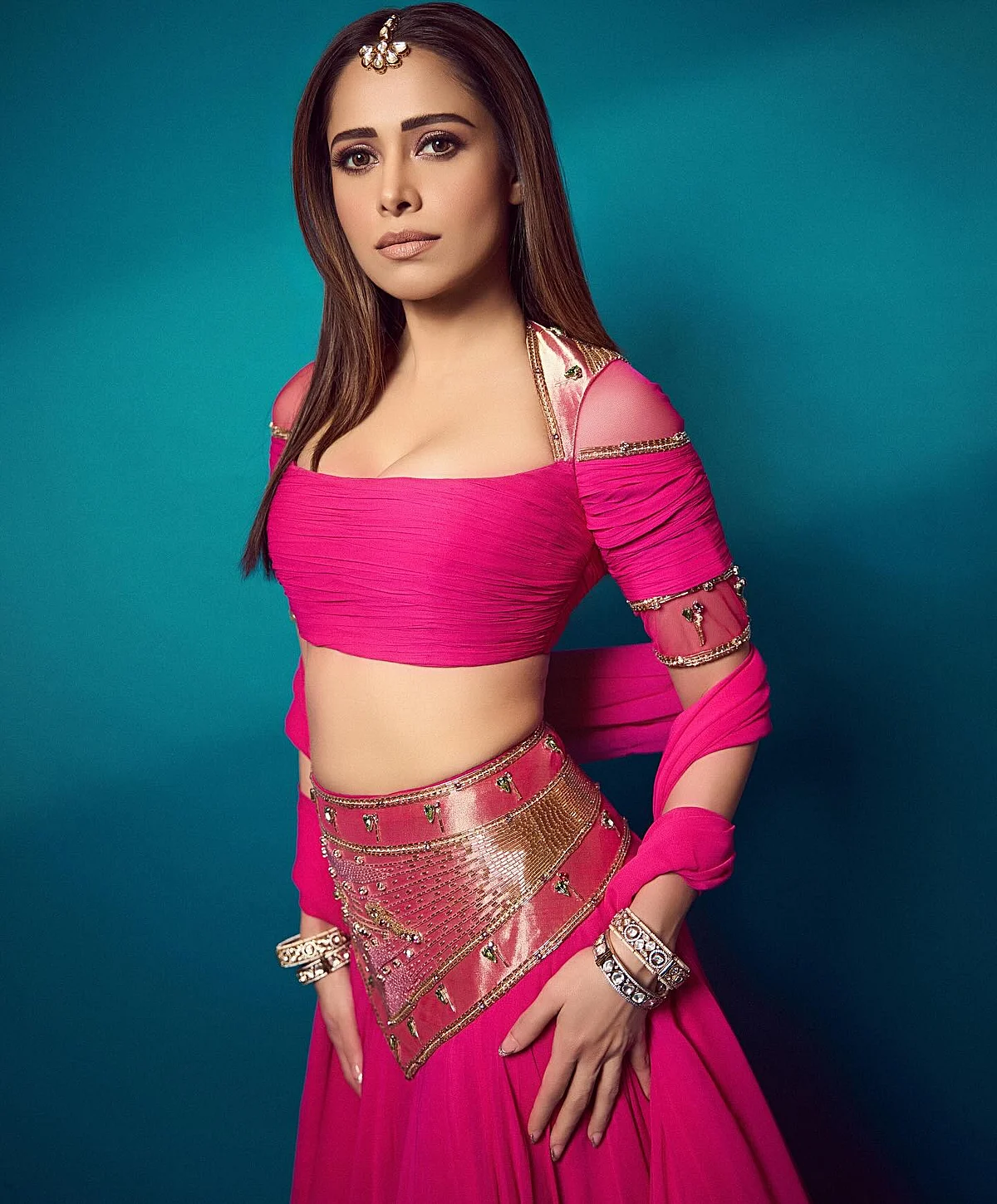 nushrrattbharuccha173099517434961633819307661362166730525