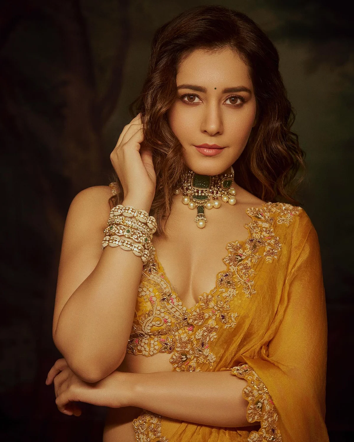 raashiikhanna173009737734886321124196641192945825720