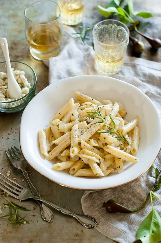 White Sauce Pasta