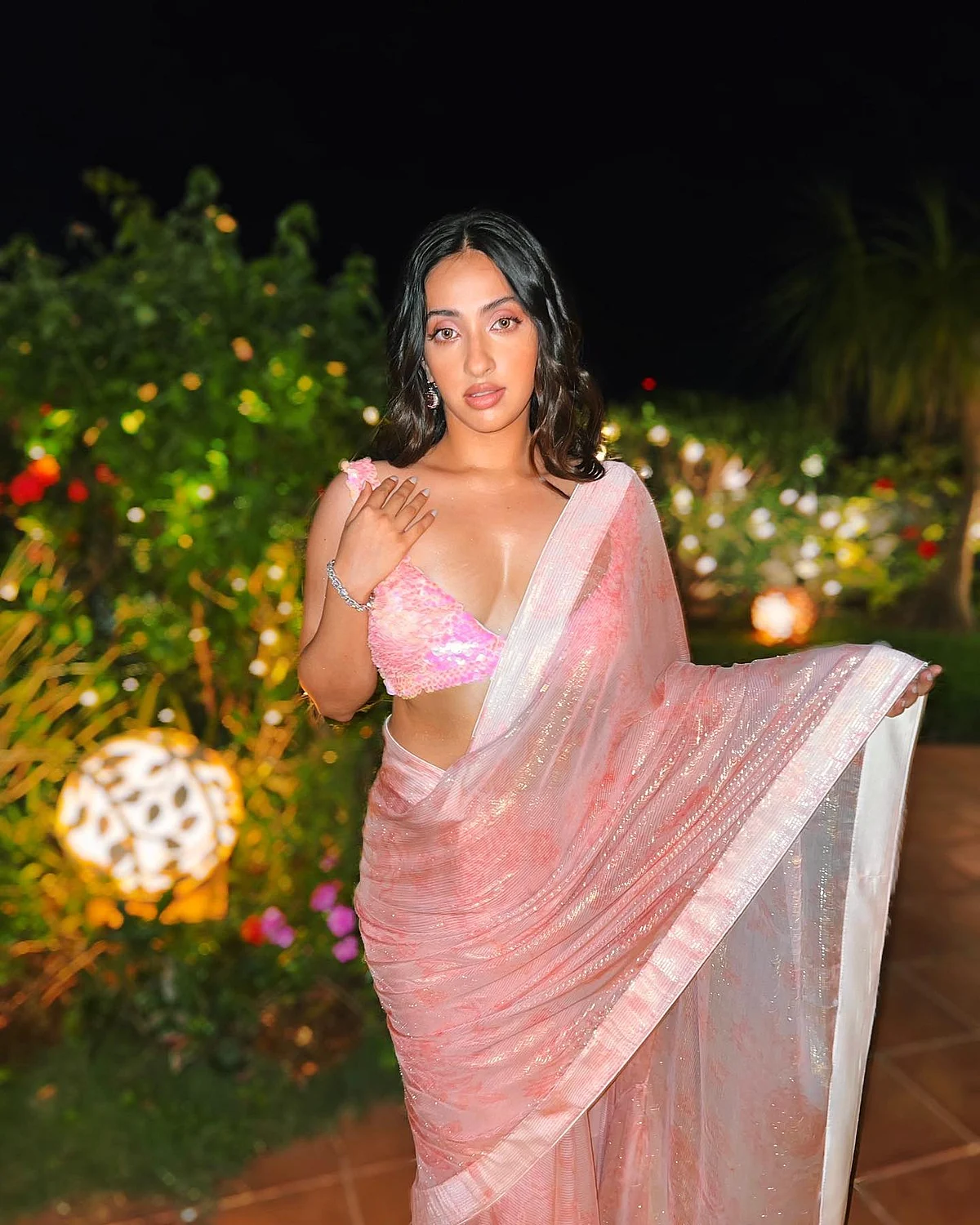 akansharanjankapoor16663481552953864877537672728274219424