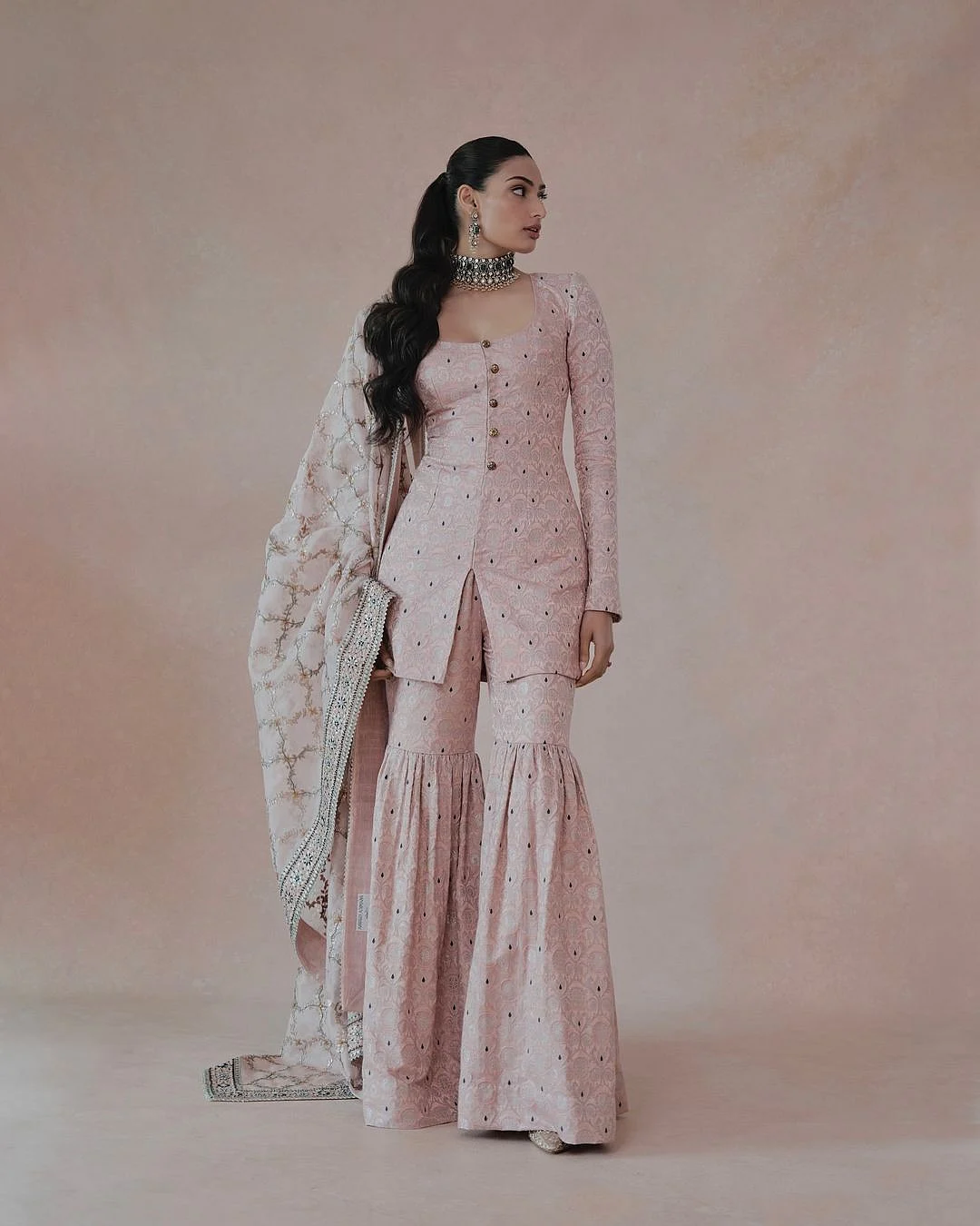 Athiya Shetty for a wedding in Anjul Bhandarifghbdsfhg