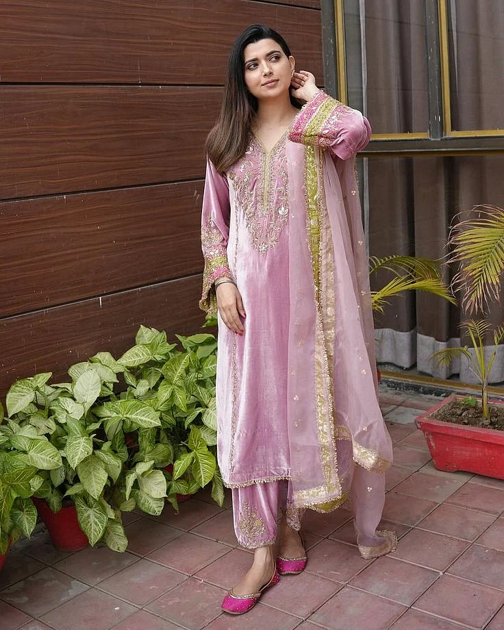 Nimrat Khaira
