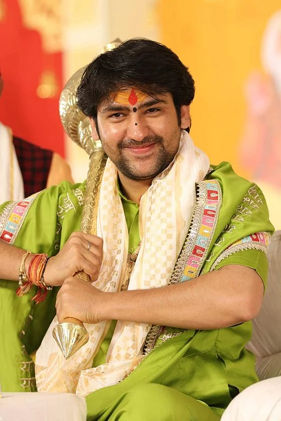 Dhirendra Krishna Shastri5