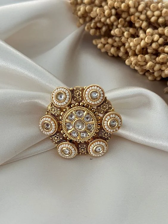 kundan ring