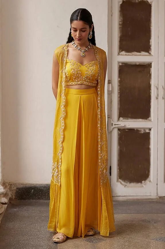 Haldi Outfit Ideas
