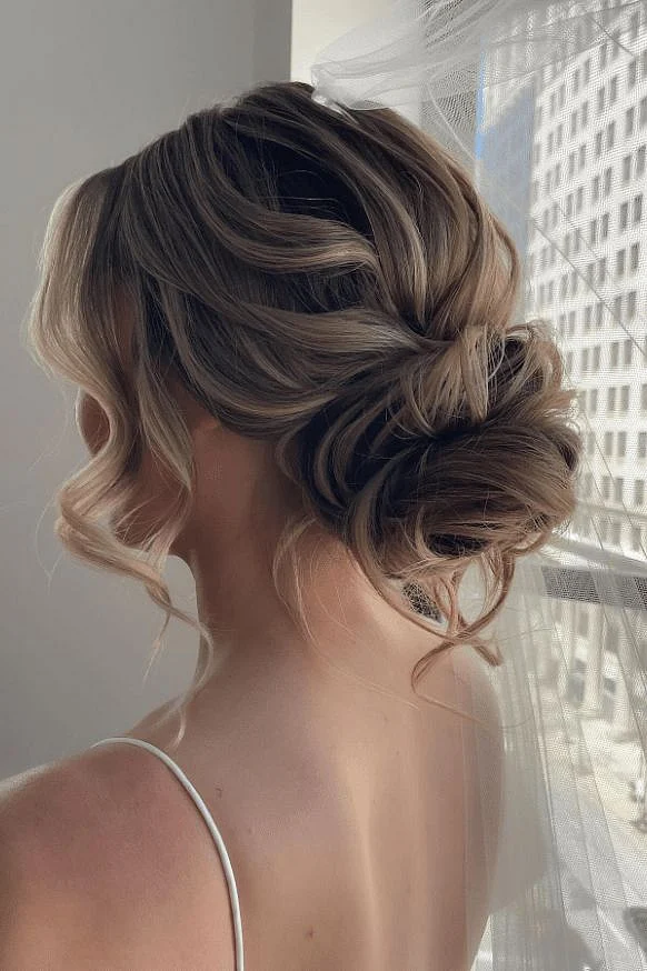 Messy Bun