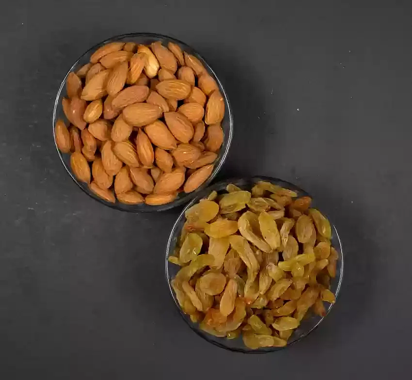 300 dry fruits combo pack of almonds raisins badam kishmish original imageh5pt9whzf2m