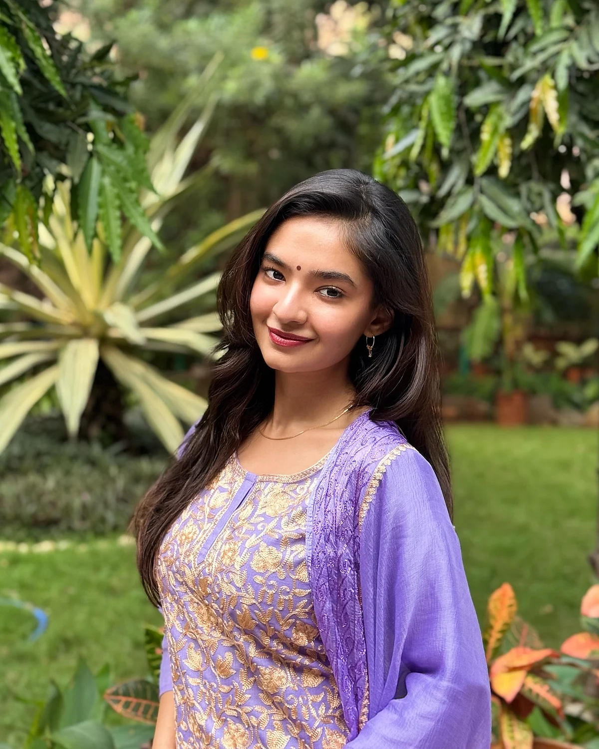 anushkasen0408173124458634982556000869577731640808634 1