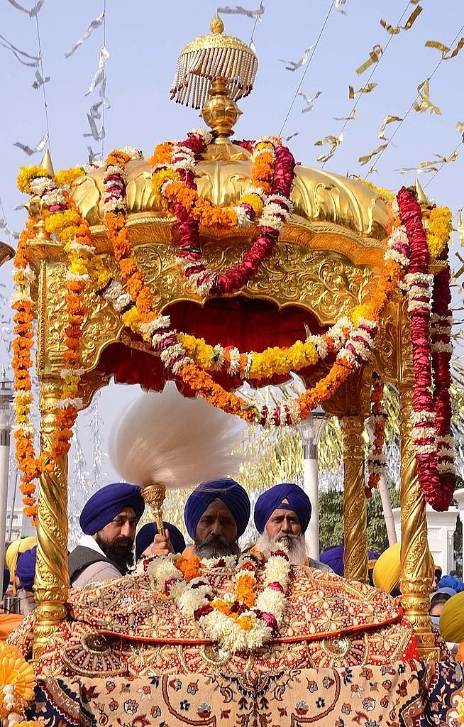 guru nanak dev ji