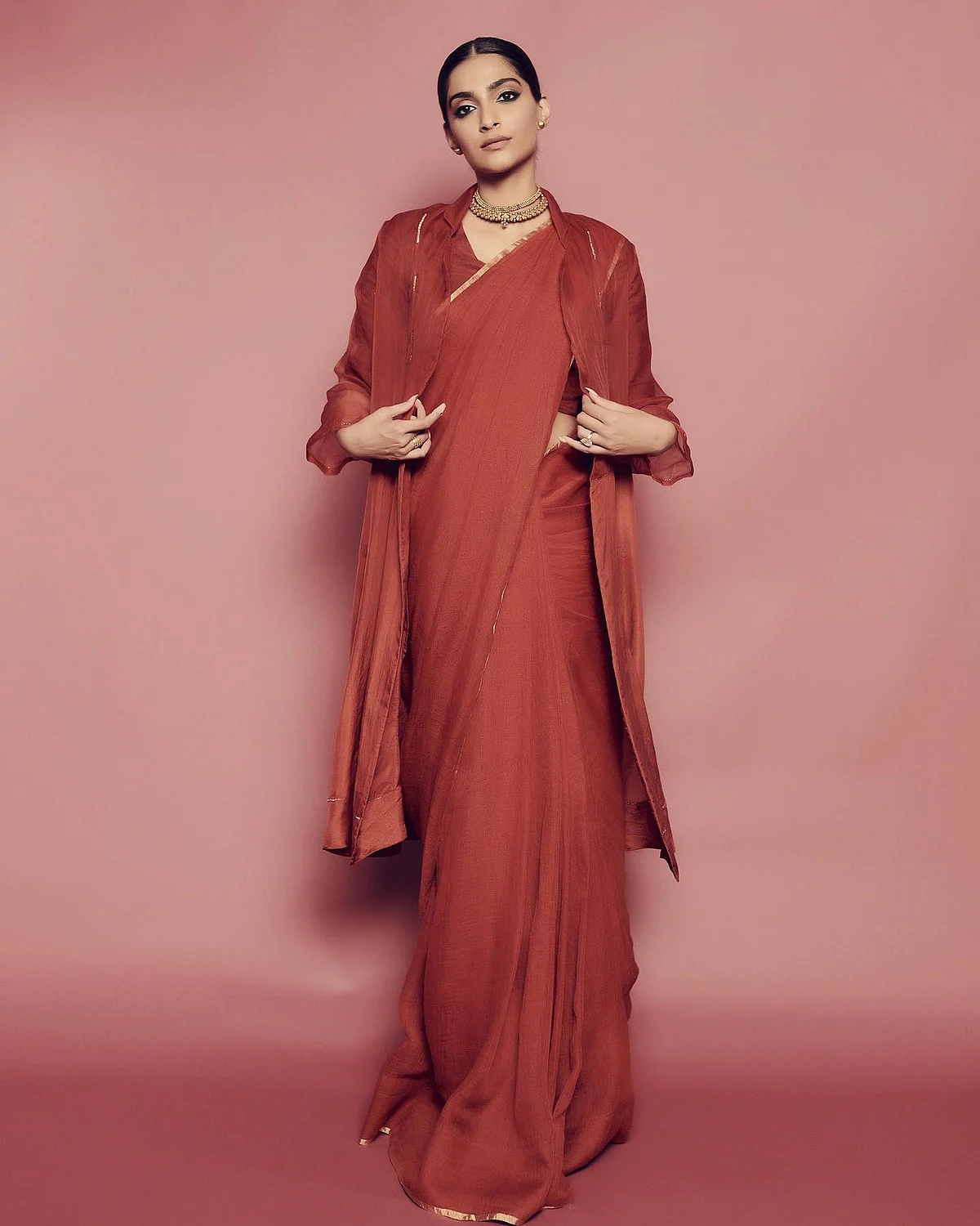 sonamkapoor1596804622237049144183349113454089228