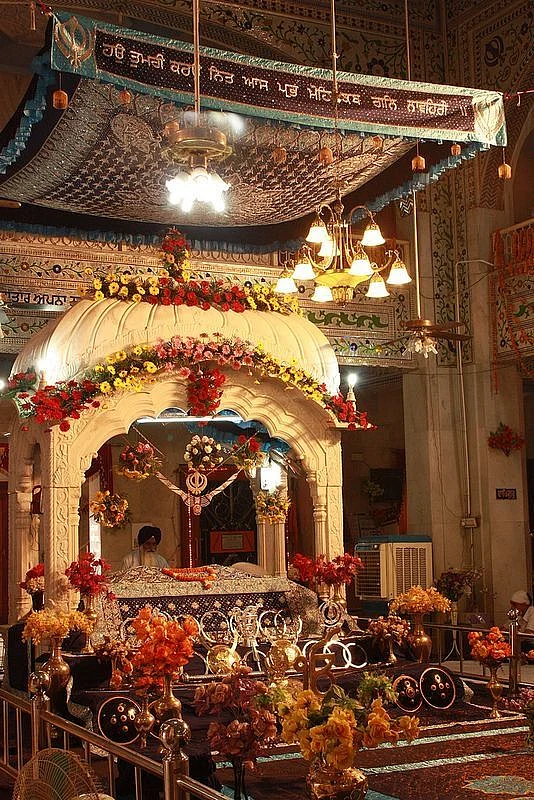 guru nanak dev ji