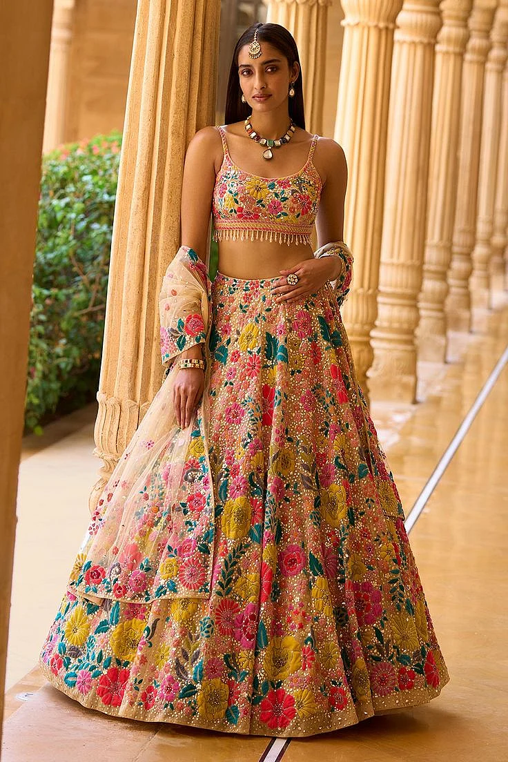 Designer Lehengas