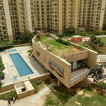 uniworld gardens sohna road gurgaon sczprqh07s 250