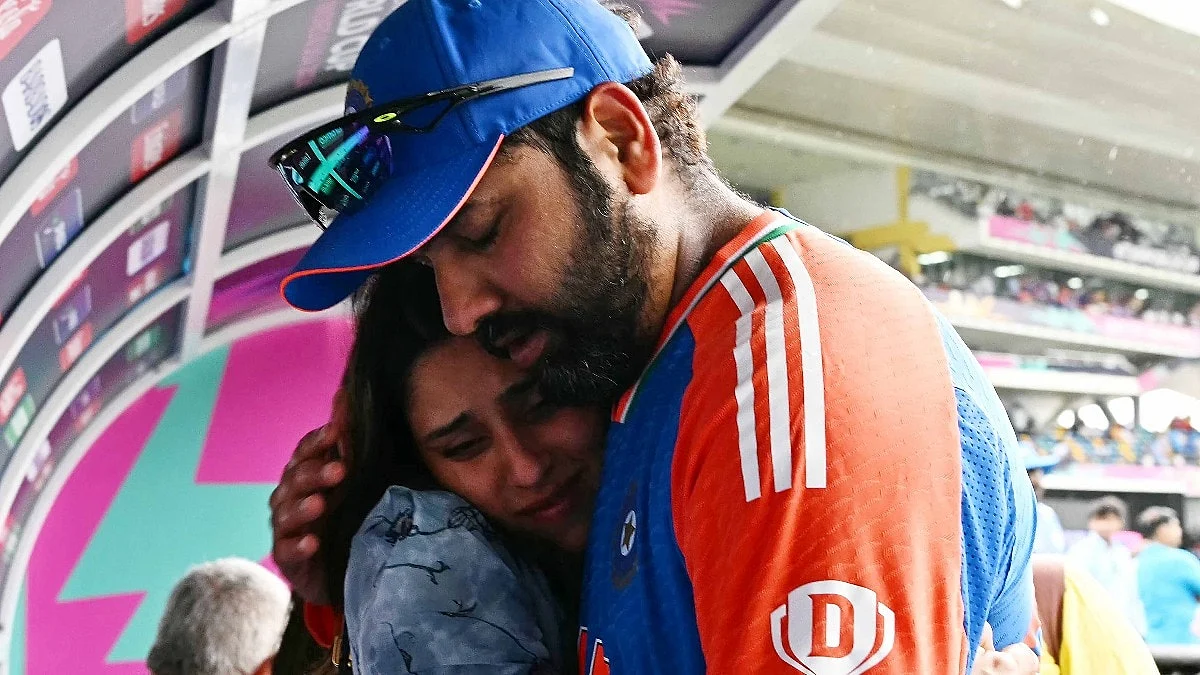 rohit sharma ritika sajdeh 015021175