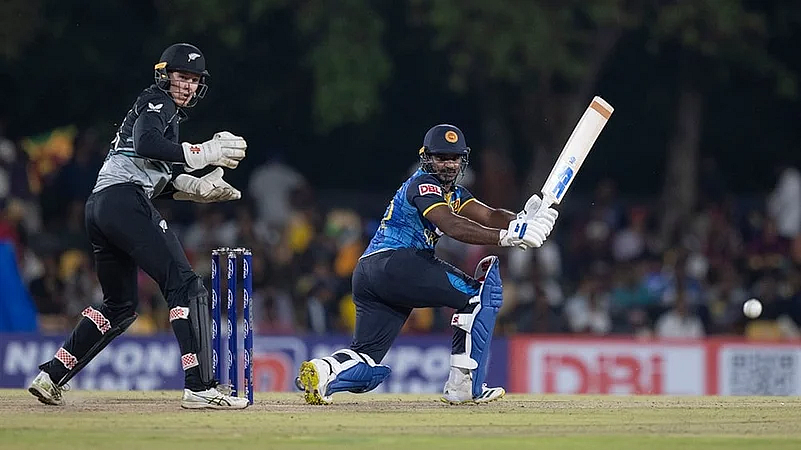 SriLankavsNewZealand2ndT20IinDambullaphotogallery9