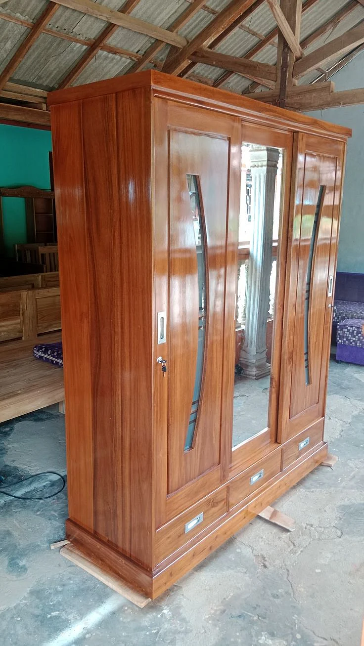 Furniture Market in Delhi