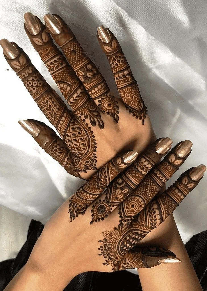 Minimalistic Mehendi Design