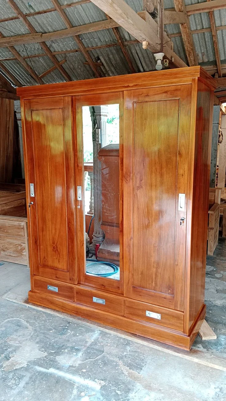 Furniture Market in Delhi
