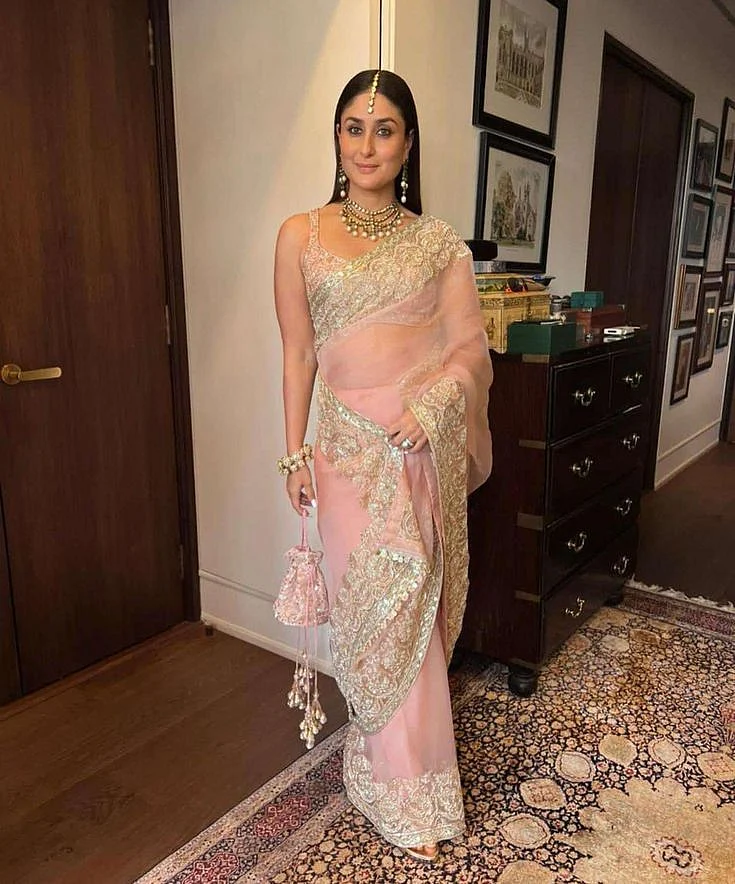 Kareena Kapoor Saree Design1