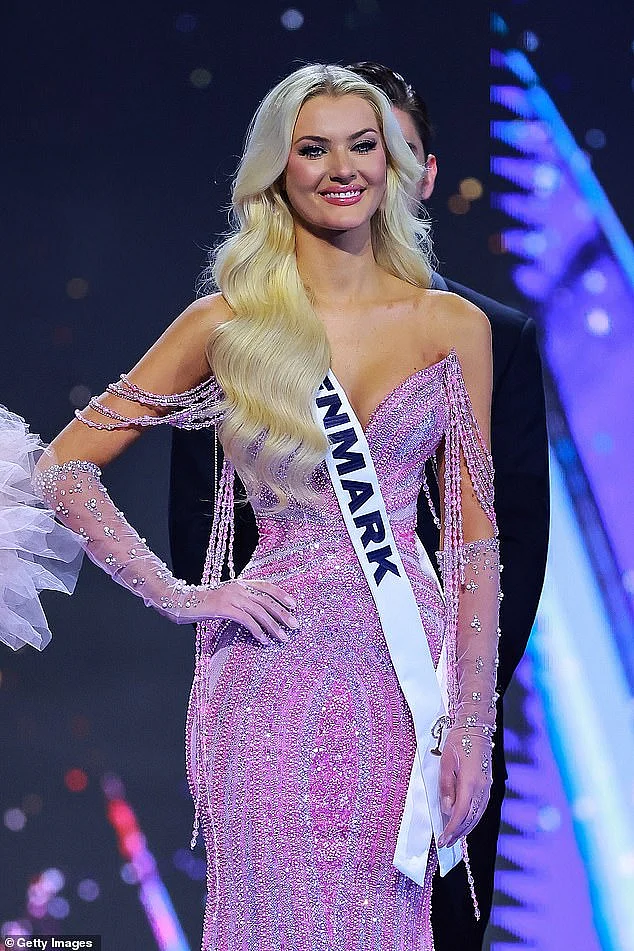 Victoria Kjaer 8