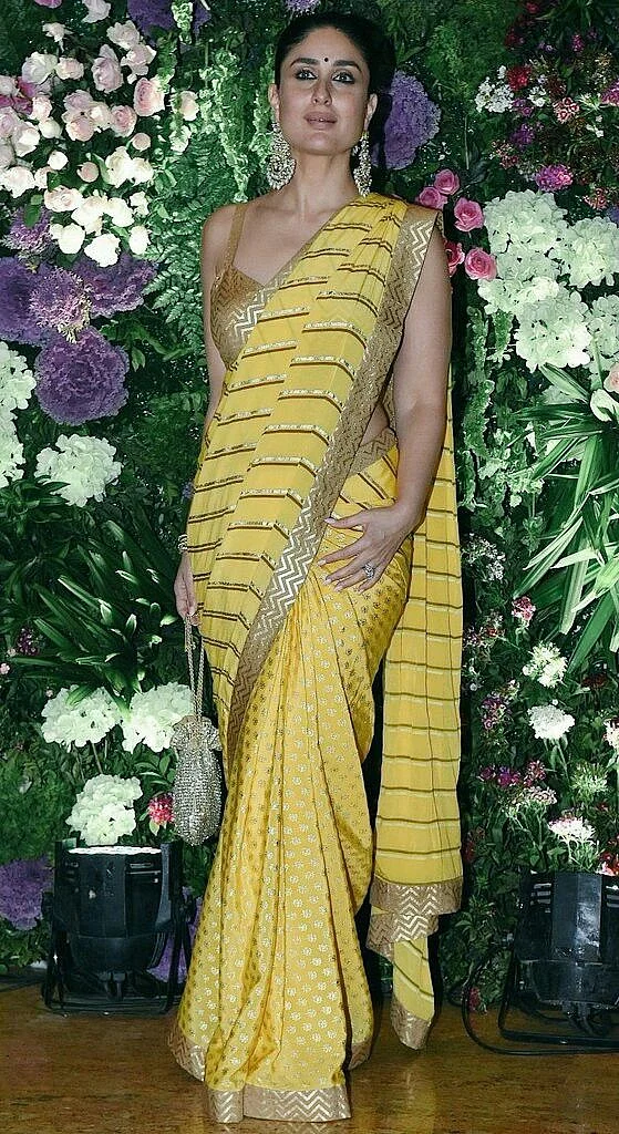 Kareena Kapoor Saree Design10