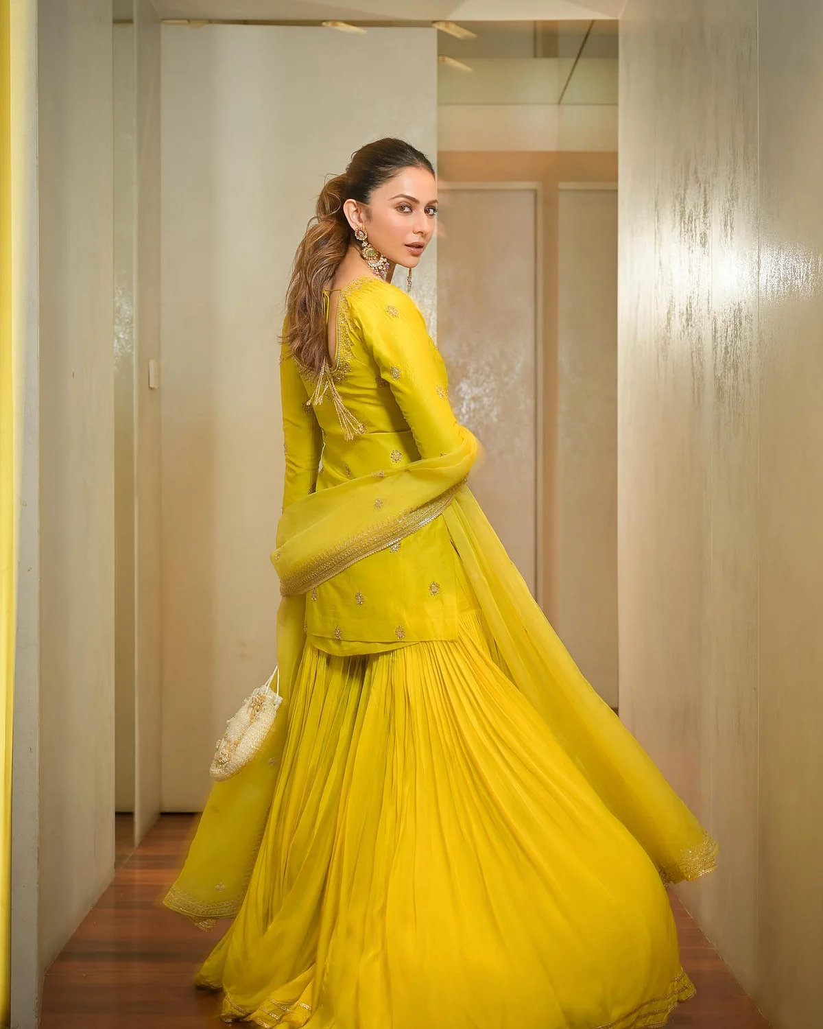 rakulpreet16952161403196027085776571680322047271