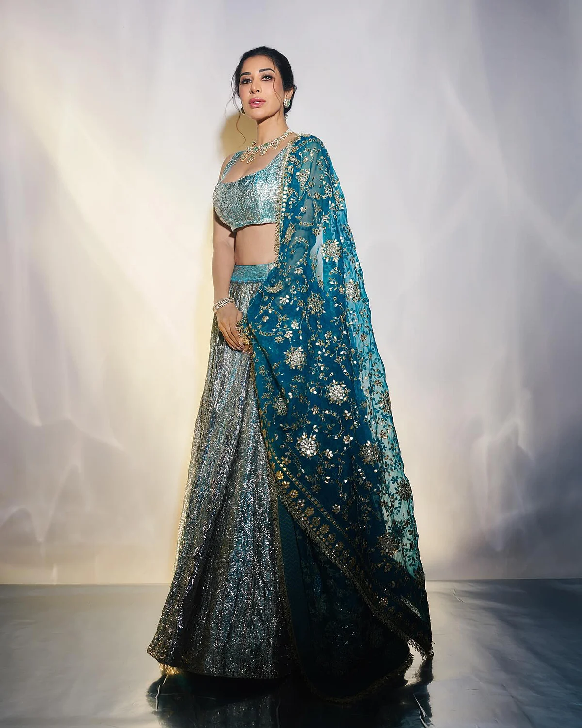 sophiechoudry17311312093497304526708101663564085448 1