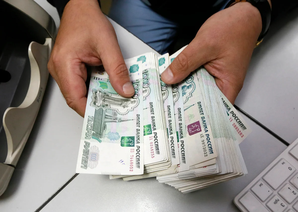ruble445w
