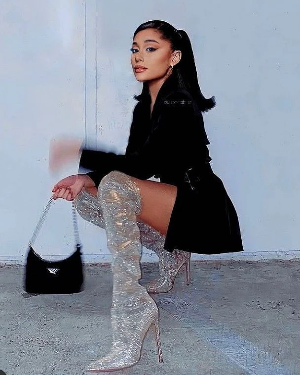 ariana grande boots7