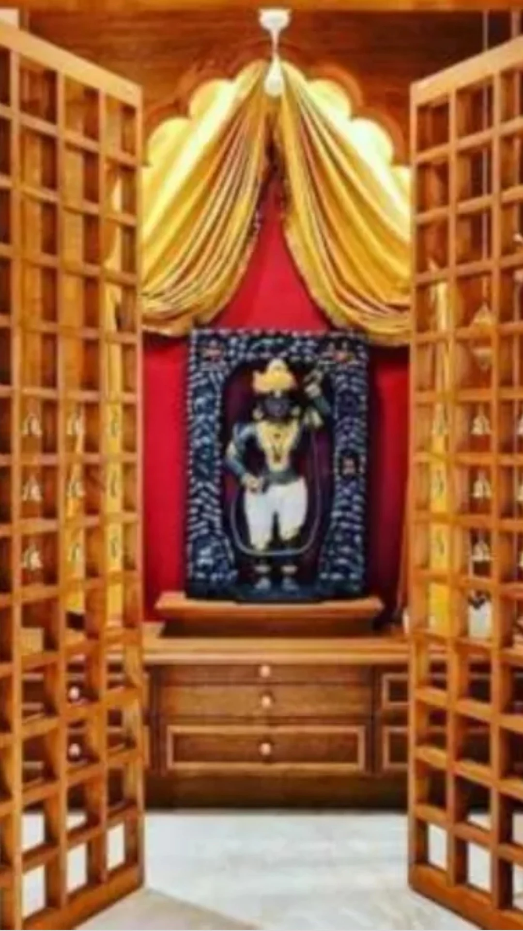Temple 9