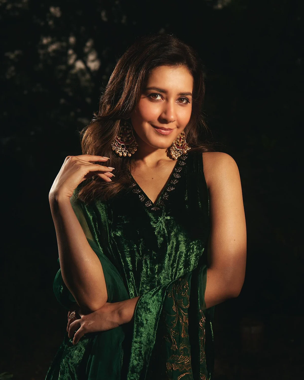 raashiikhanna173182598235031327055823750662945825720