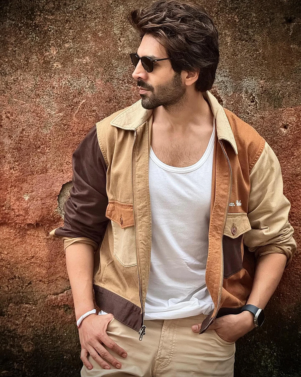 kartikaaryan17317338493502359831886917806456689389