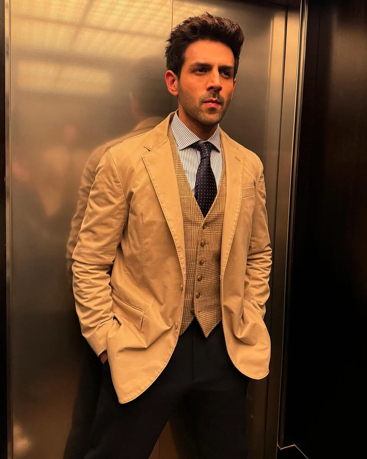 kartikaaryan17172702493381030365269708510456689389 1
