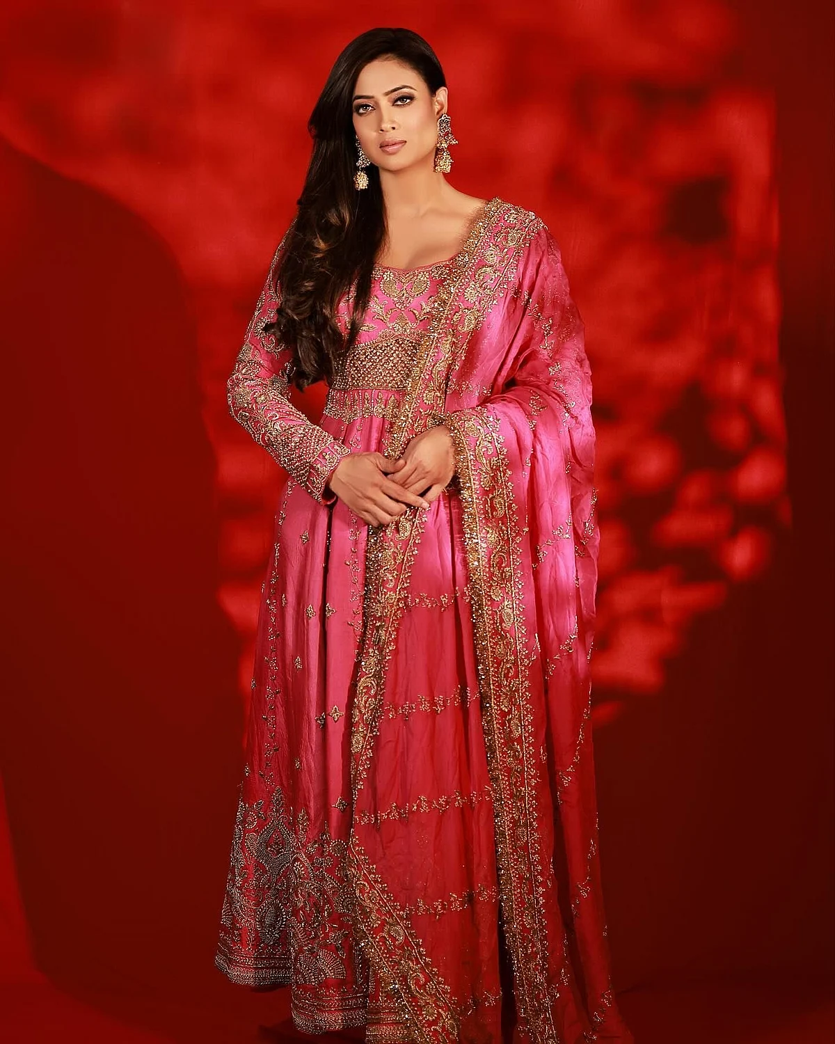 Shweta Tiwari Suit Design1