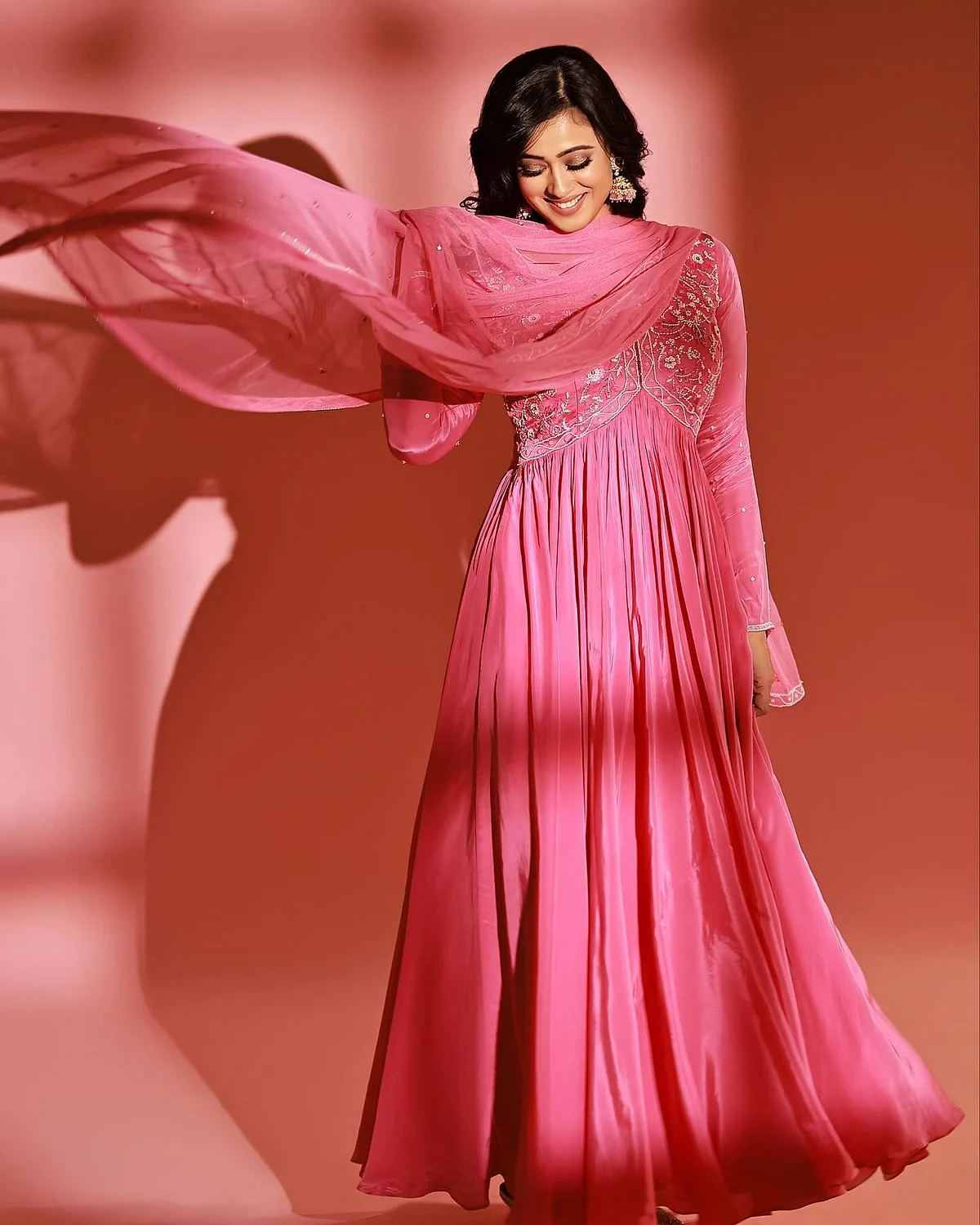 Shweta Tiwari Suit Design