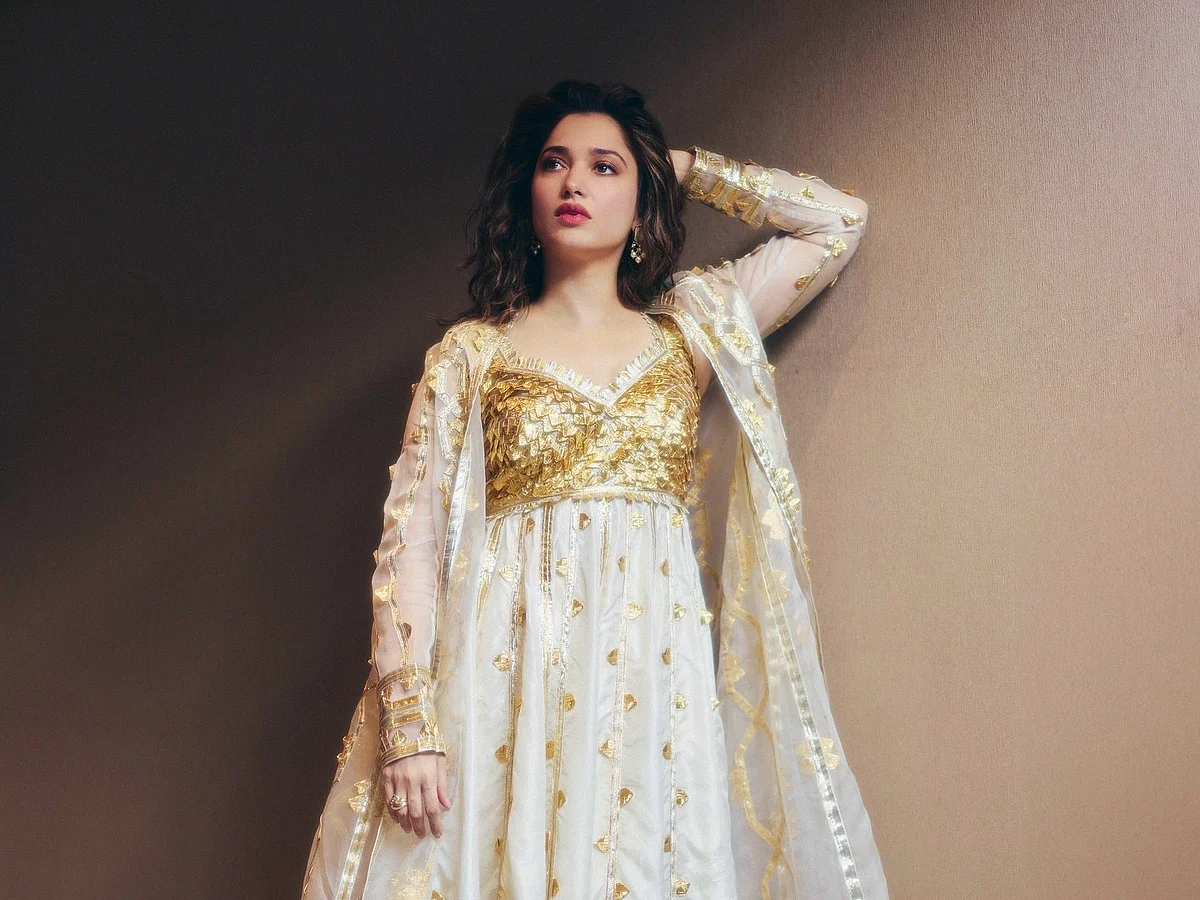 tamannaahspeaks 1732250396 3506692942729855450 1060870984