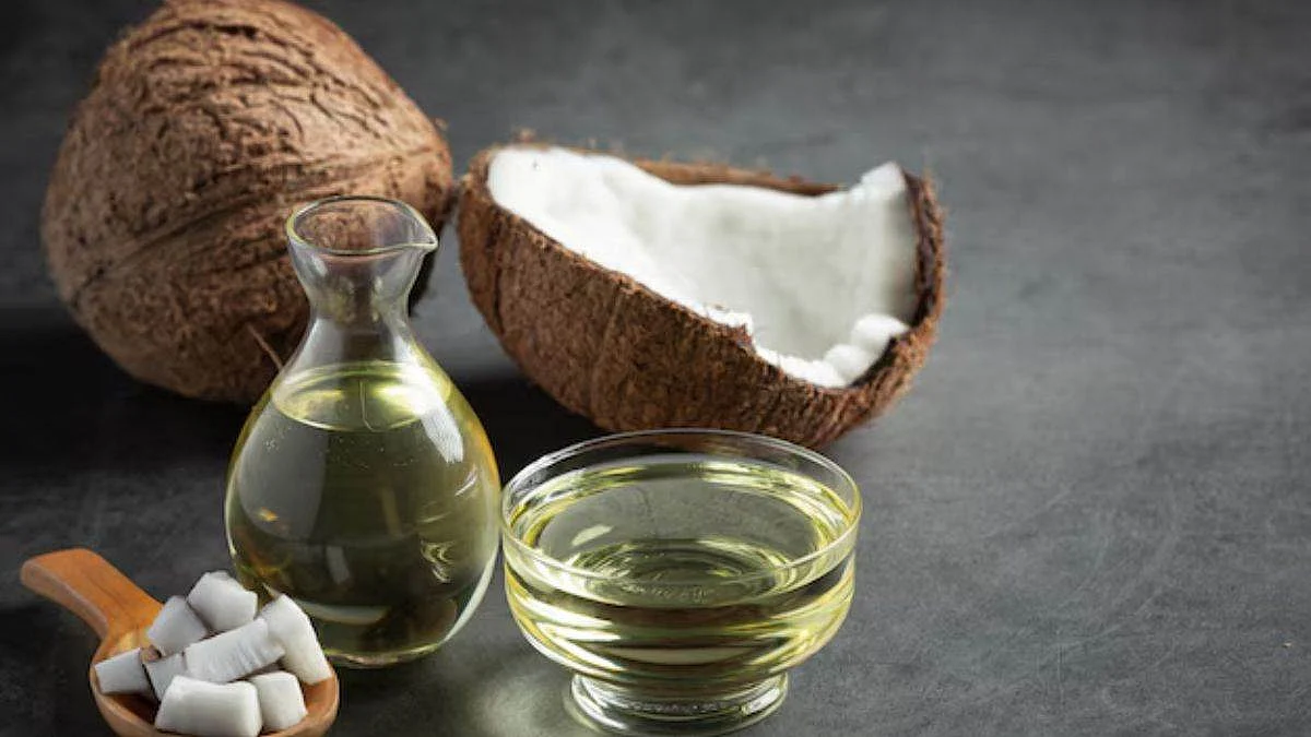 18102024 coconutoilbenefits23817688
