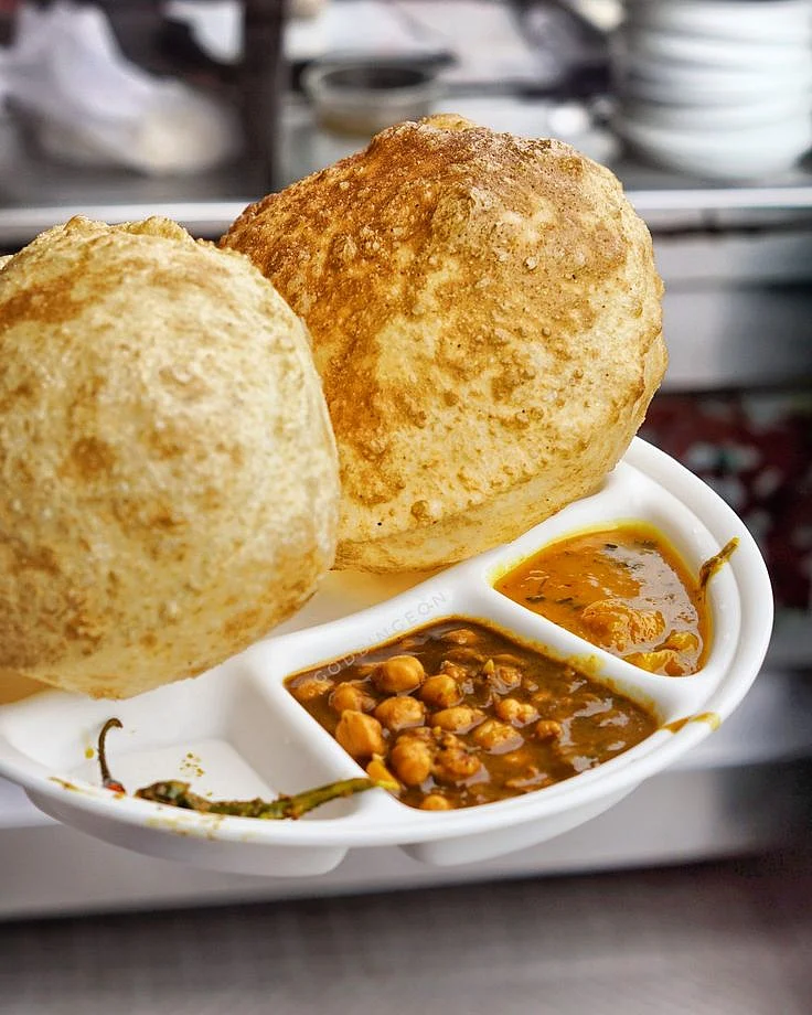 chole bhature6