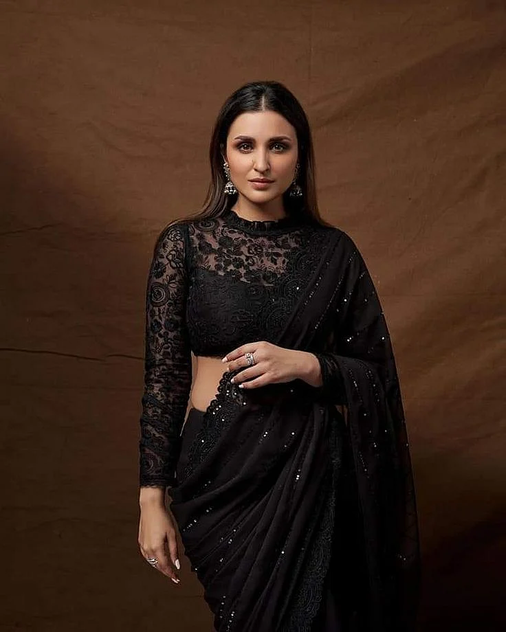 Black Saree Looks