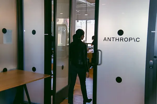 25anthropic amazon wphg articleLarge