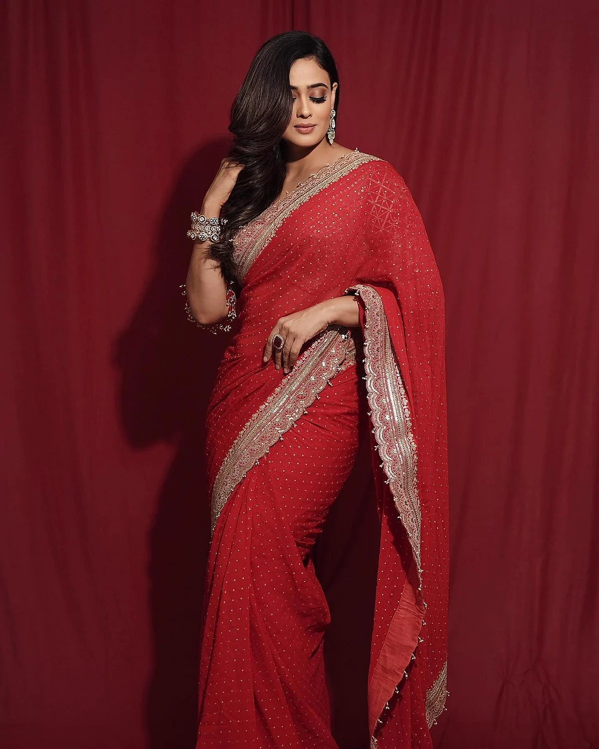 shweta.tiwari173234403635074784566307194821343411903